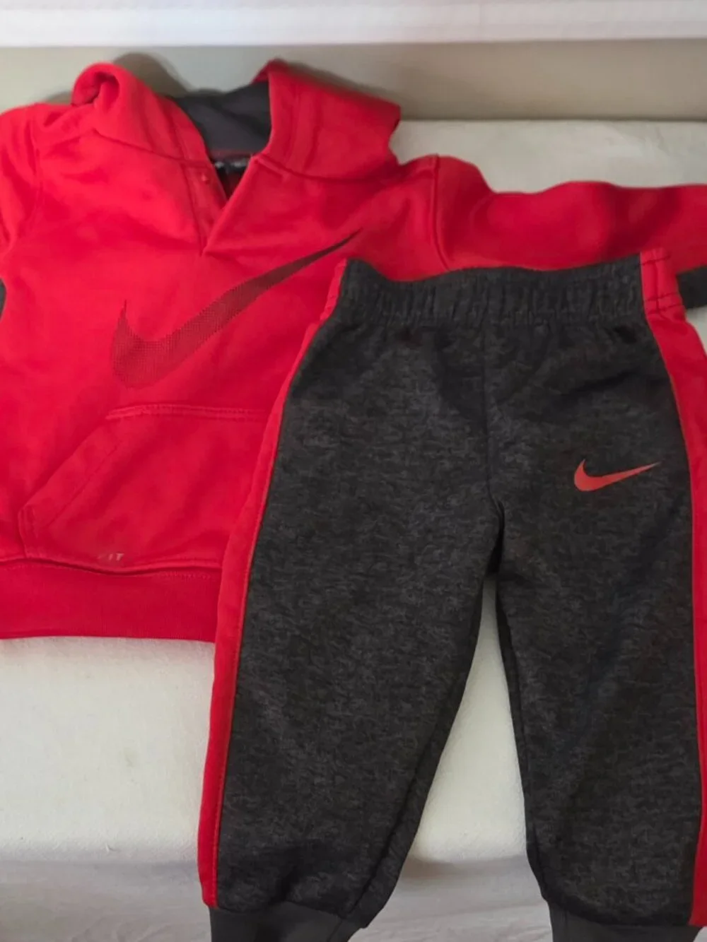 Nike Toddler Boys Dri Fit Hooded Sweat Shirt & Pants Set SIZE 12 Months